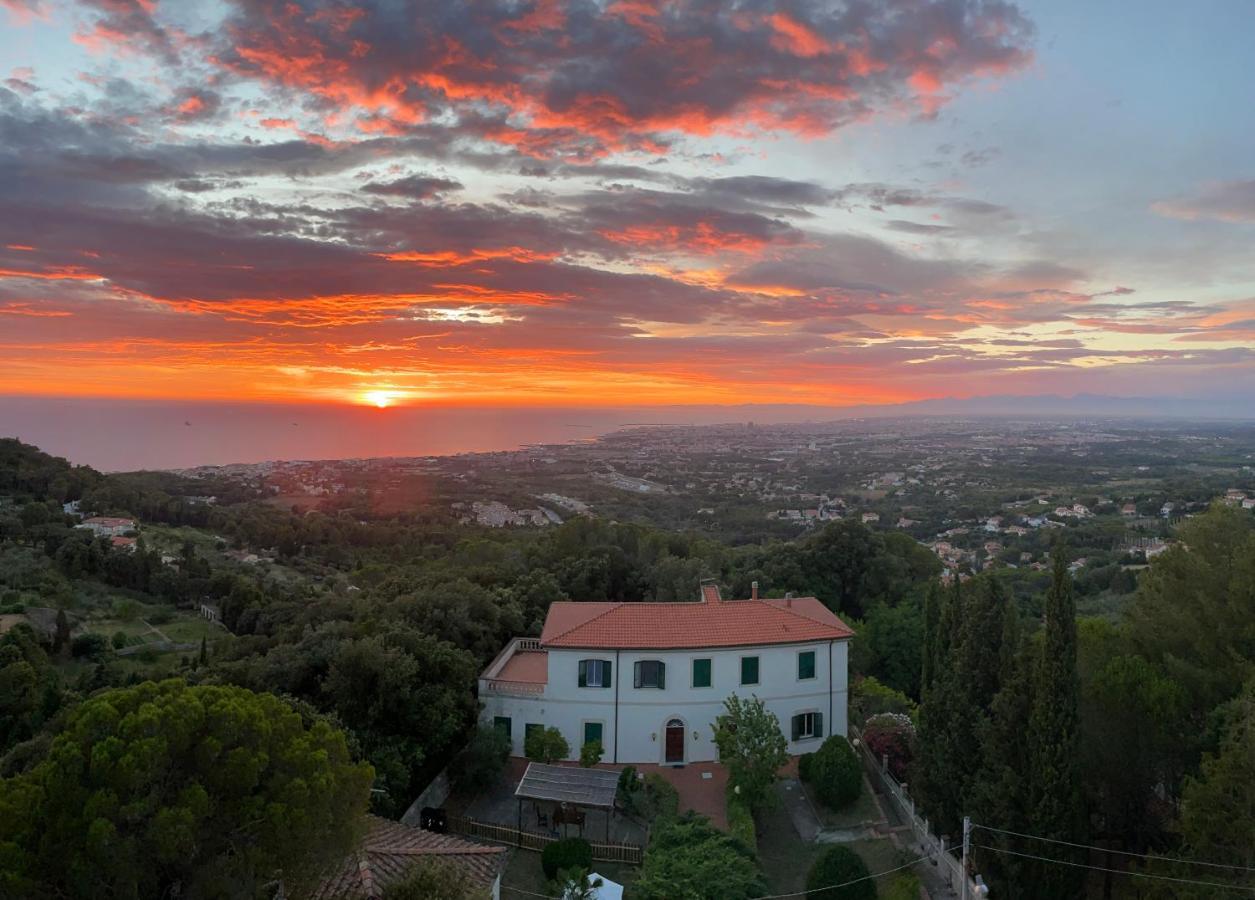 Room In Villa -Livorno - Montenero Экстерьер фото