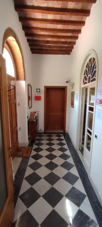 Room In Villa -Livorno - Montenero Экстерьер фото